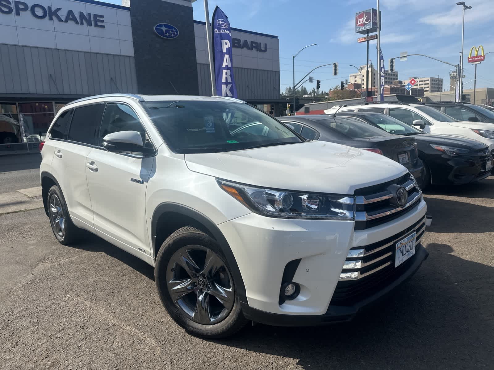 Thumbnail: 2019 Toyota Highlander - 2