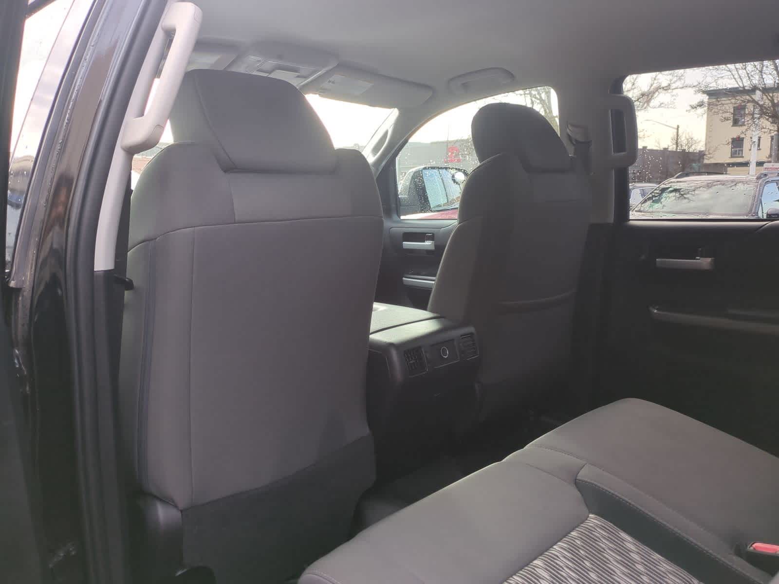 Thumbnail: 2019 Toyota Tundra - 18