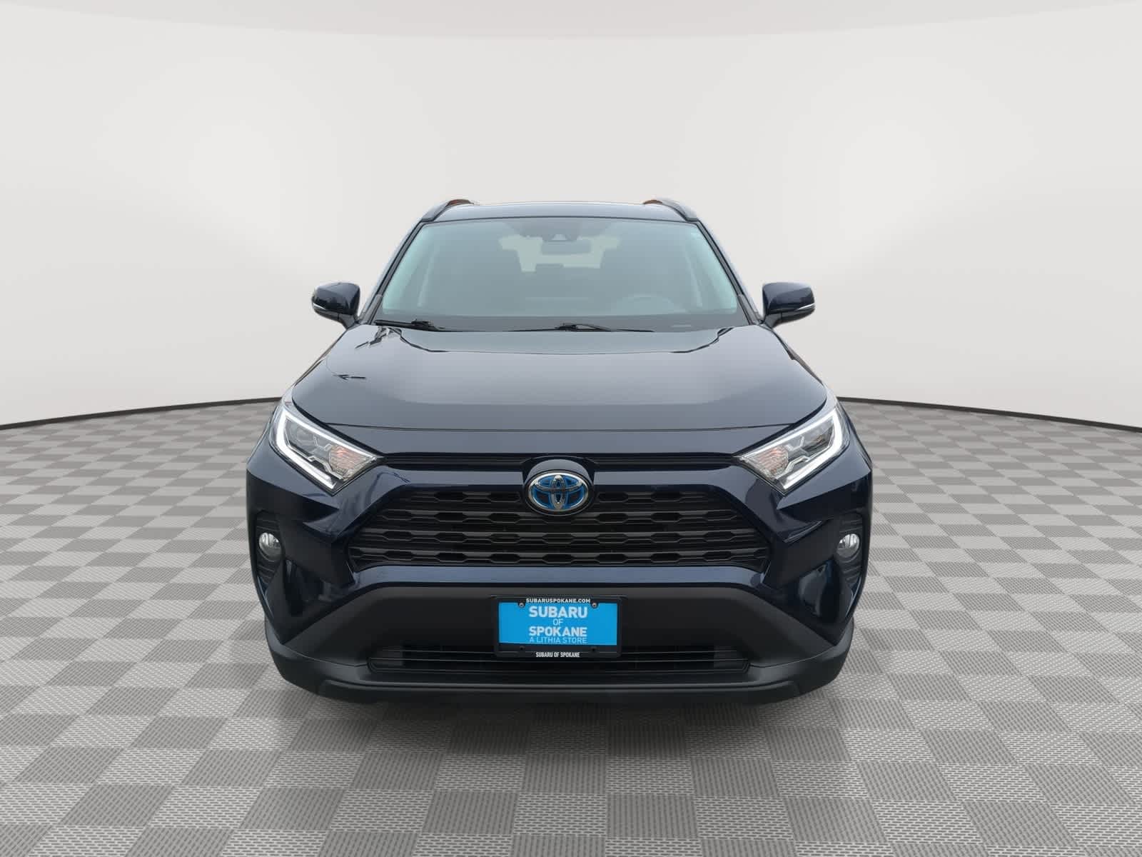 Thumbnail: 2020 Toyota RAV4 - 3