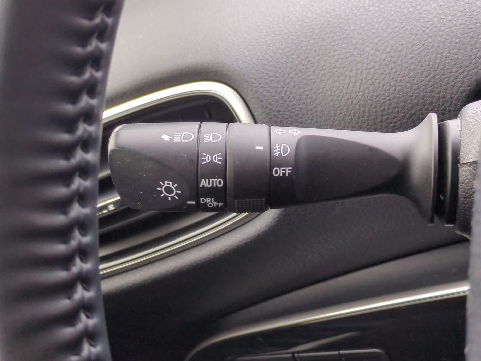 Thumbnail: 2019 Toyota Prius - 27