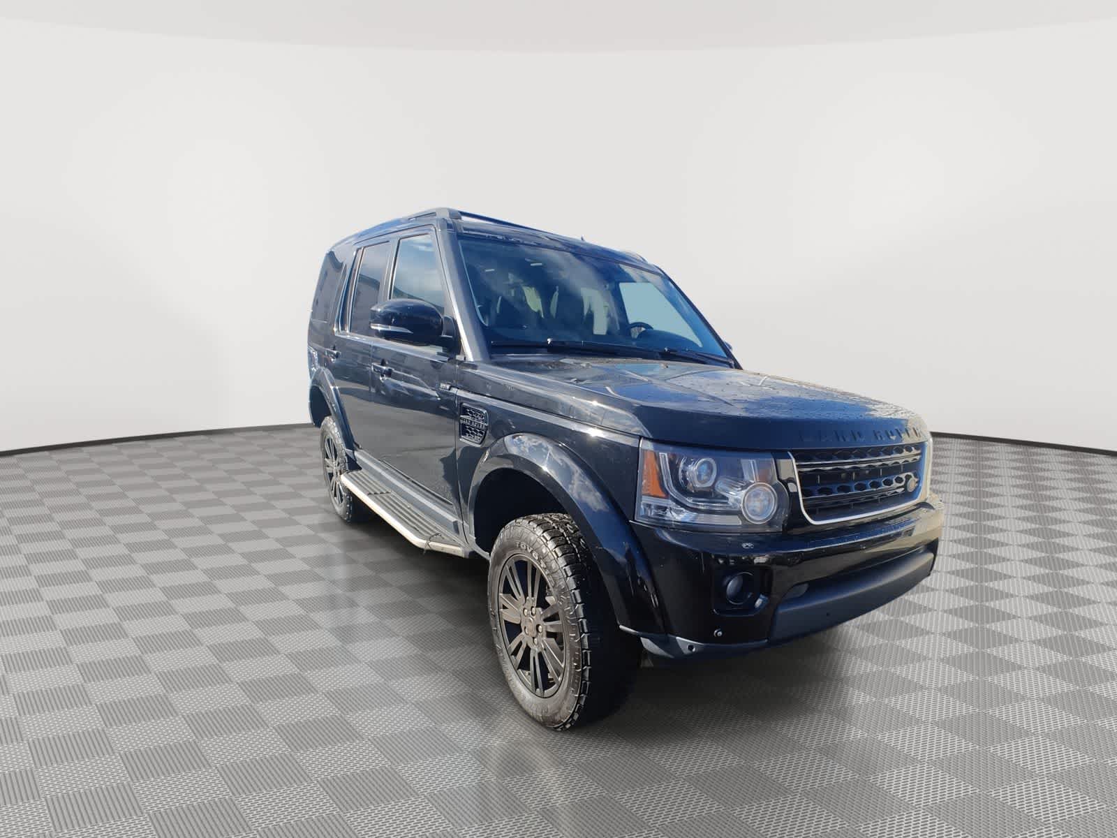 Thumbnail: 2015 Land Rover LR4 - 2