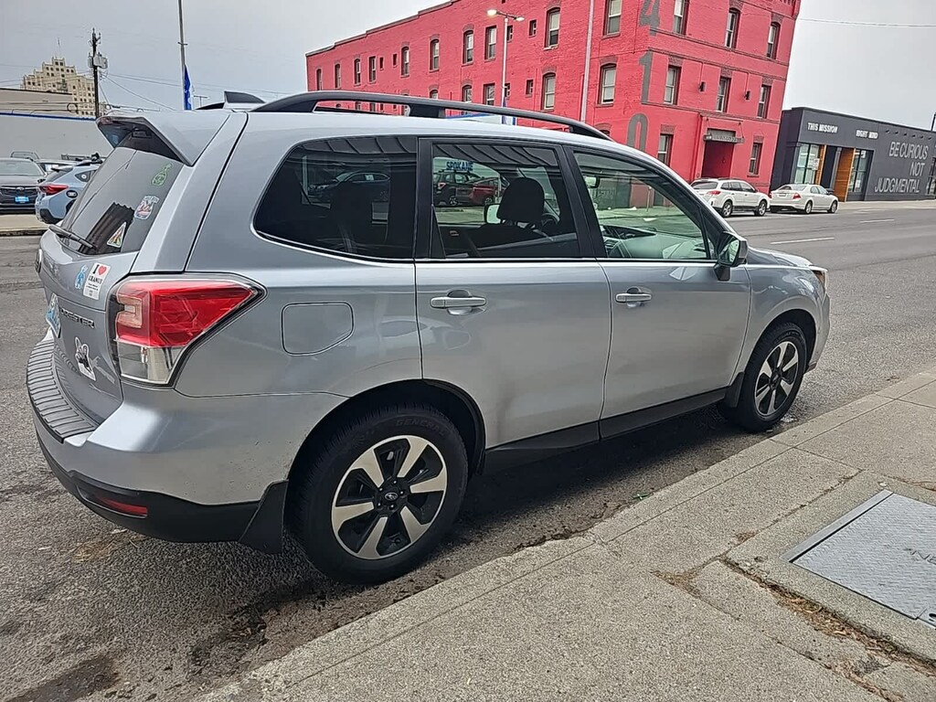 Used 2018 Subaru Forester Premium SUV