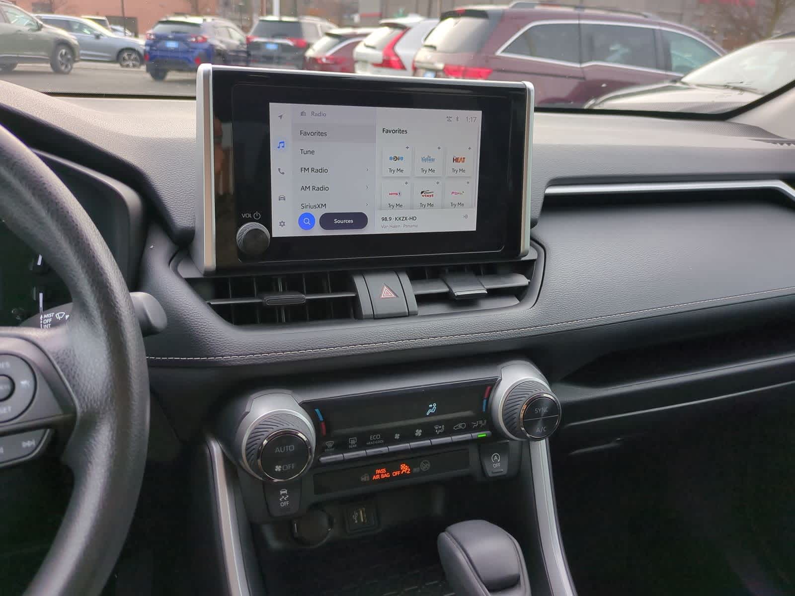 Thumbnail: 2024 Toyota RAV4 - 28