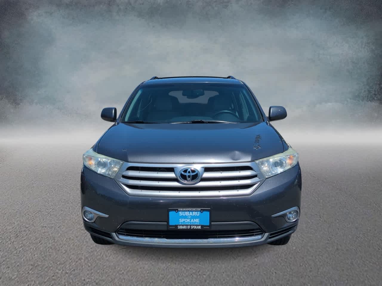 Thumbnail: 2013 Toyota Highlander - 3
