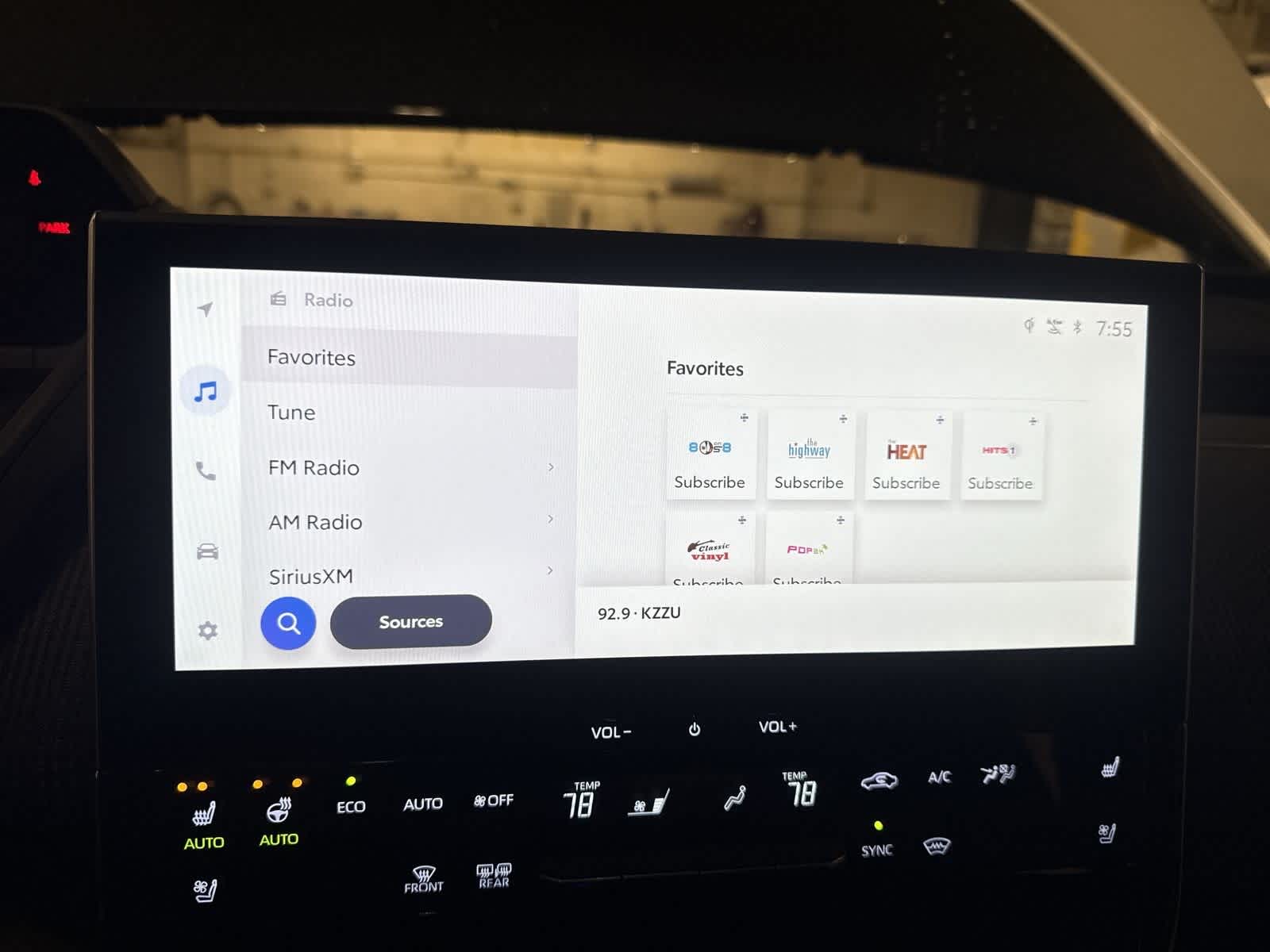 Thumbnail: 2025 Subaru Solterra - 28