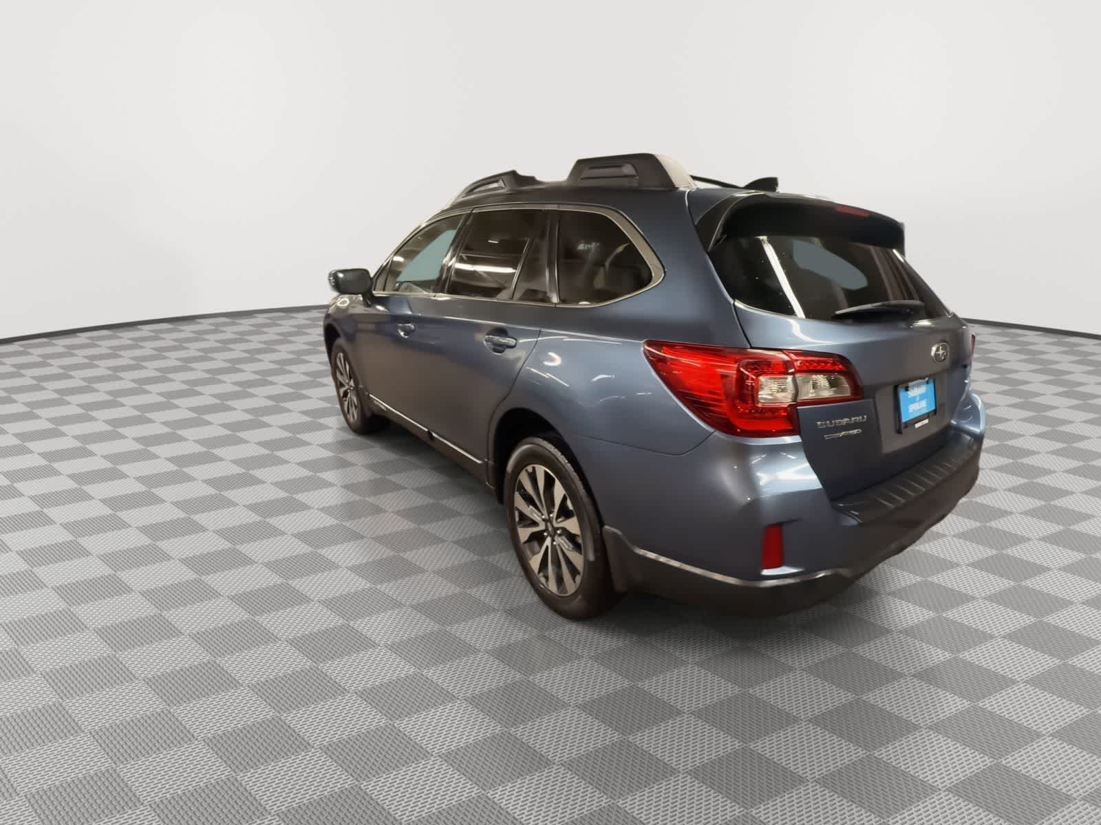 Thumbnail: 2016 Subaru Outback - 6