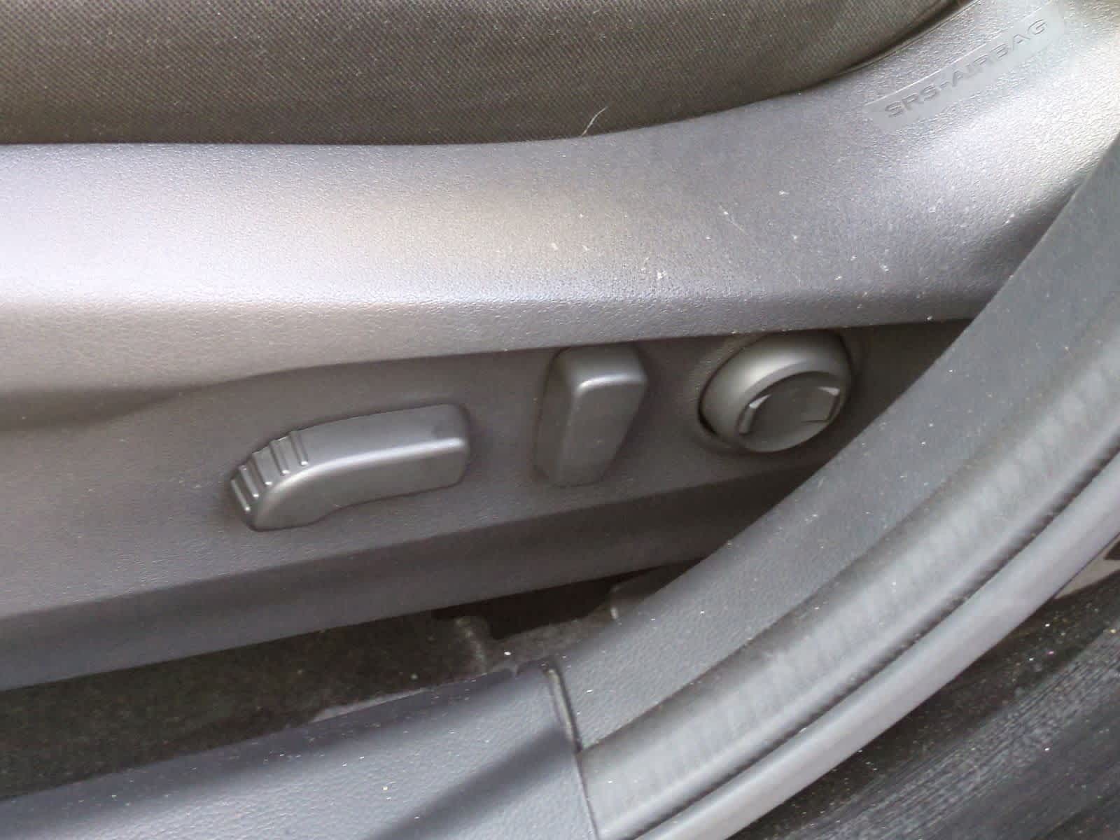 Thumbnail: 2022 Subaru Outback - 17