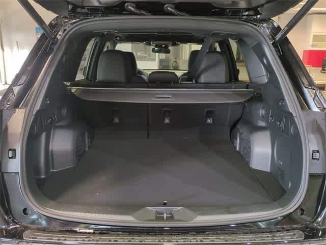 Thumbnail: 2025 Subaru Forester - 35