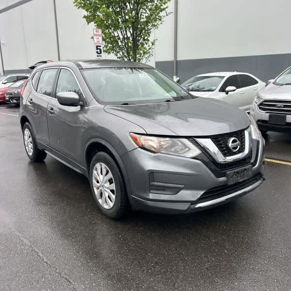 Thumbnail: 2017 Nissan Rogue - 7