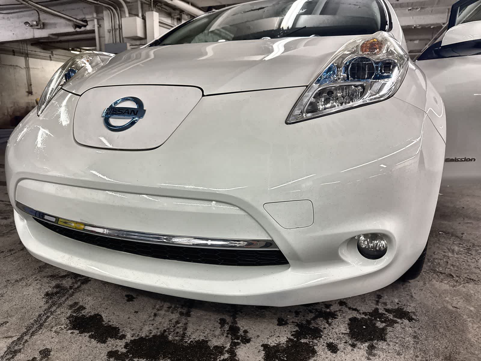 Thumbnail: 2016 Nissan Leaf - 11