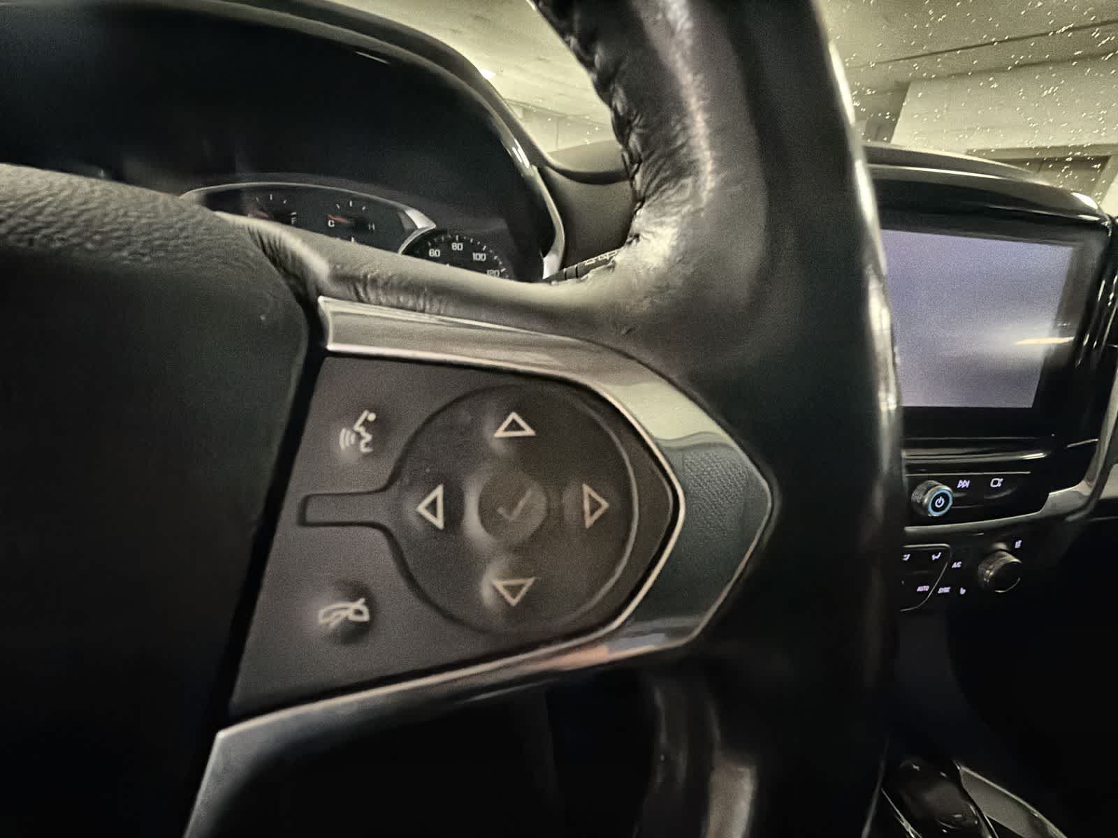 Thumbnail: 2019 Chevrolet Traverse - 27