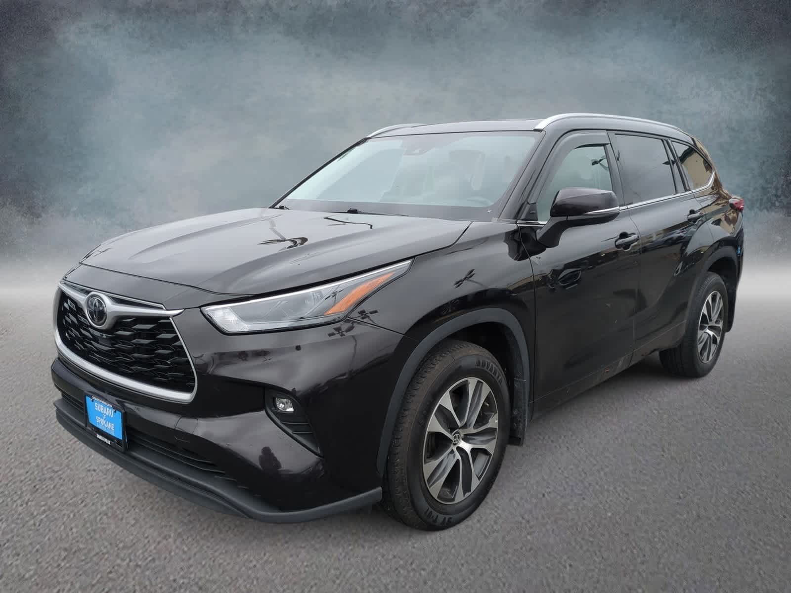 2022 Toyota Highlander XLE photo 3