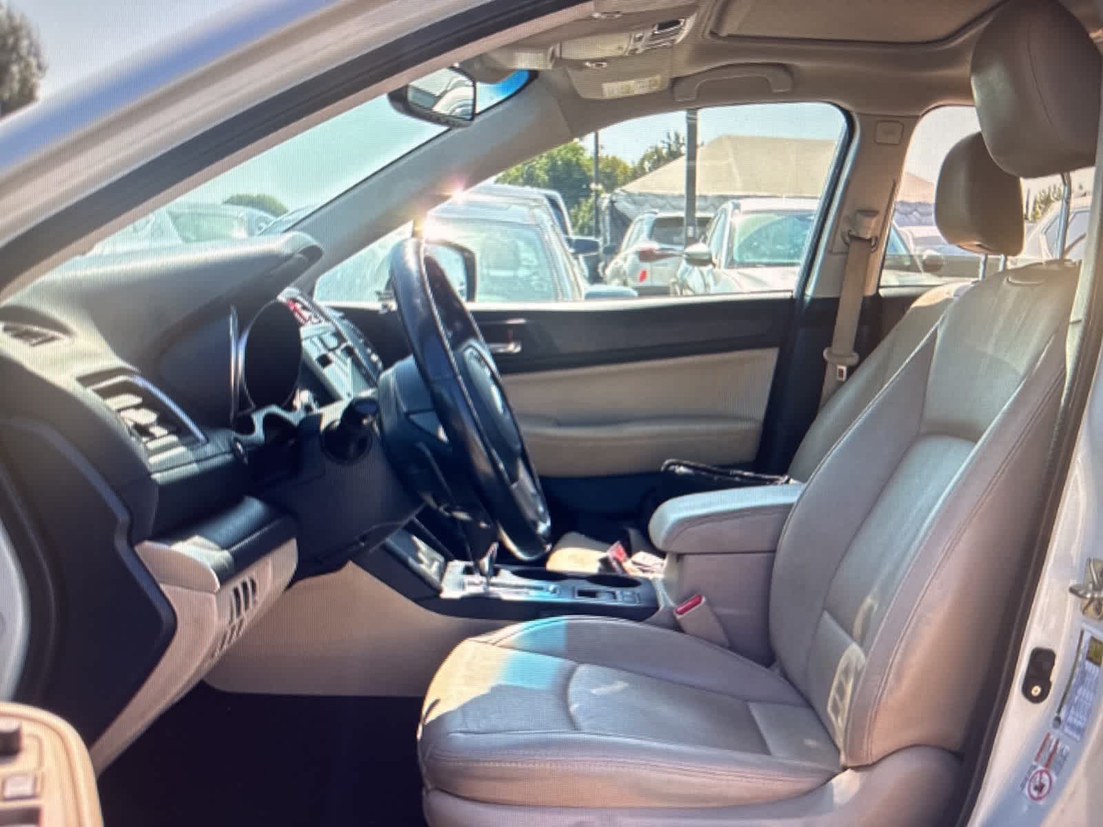 Thumbnail: 2016 Subaru Outback - 12