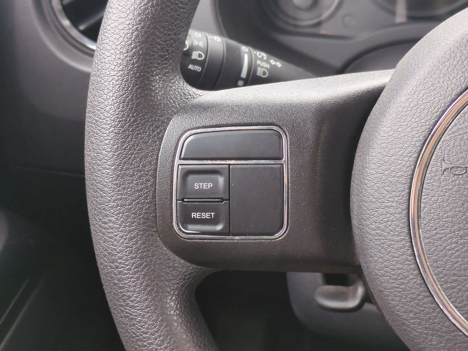 Thumbnail: 2016 Jeep Patriot - 23
