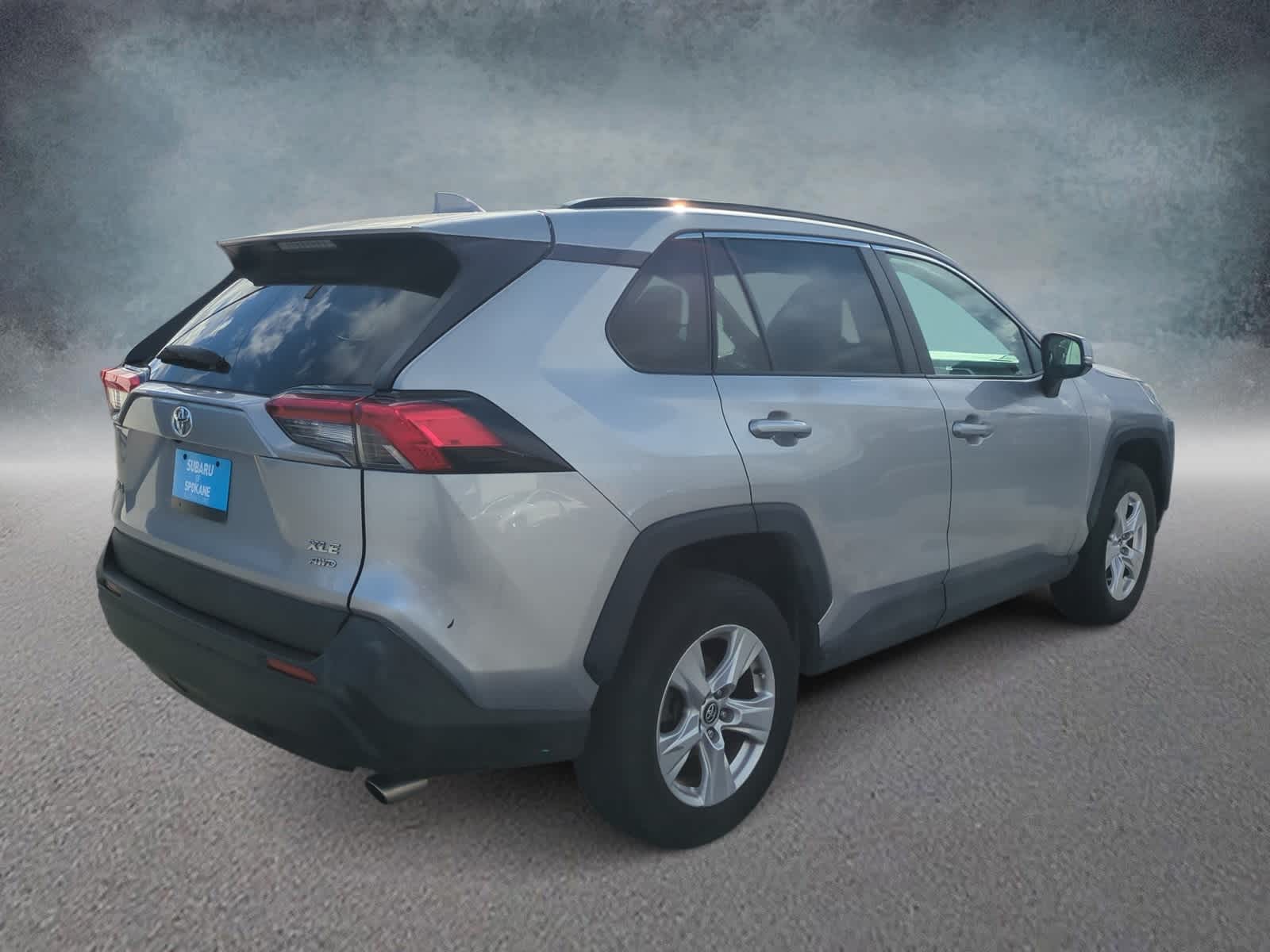 Thumbnail: 2020 Toyota RAV4 - 8