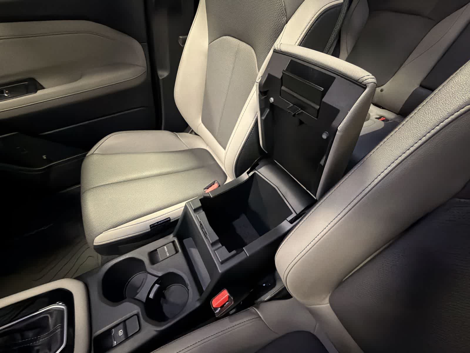 Thumbnail: 2025 Subaru Forester - 30