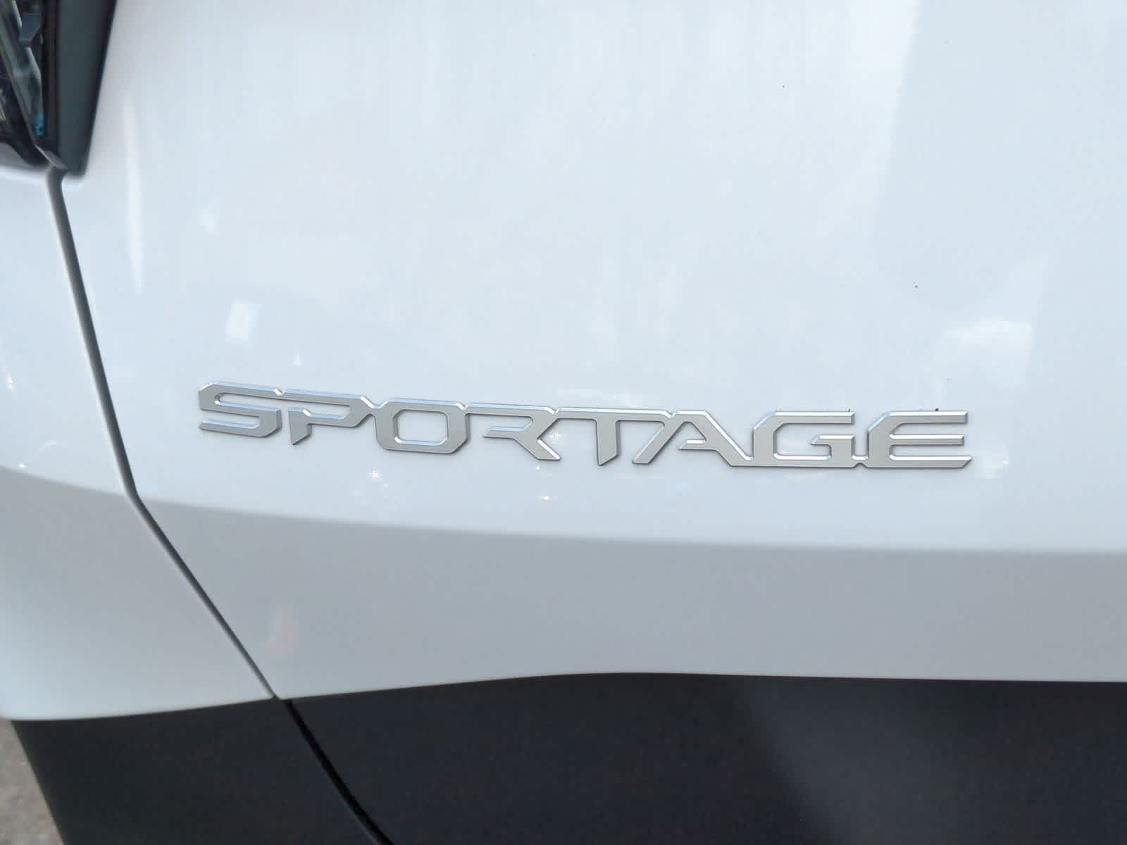 Thumbnail: 2026 Kia Sportage - 13