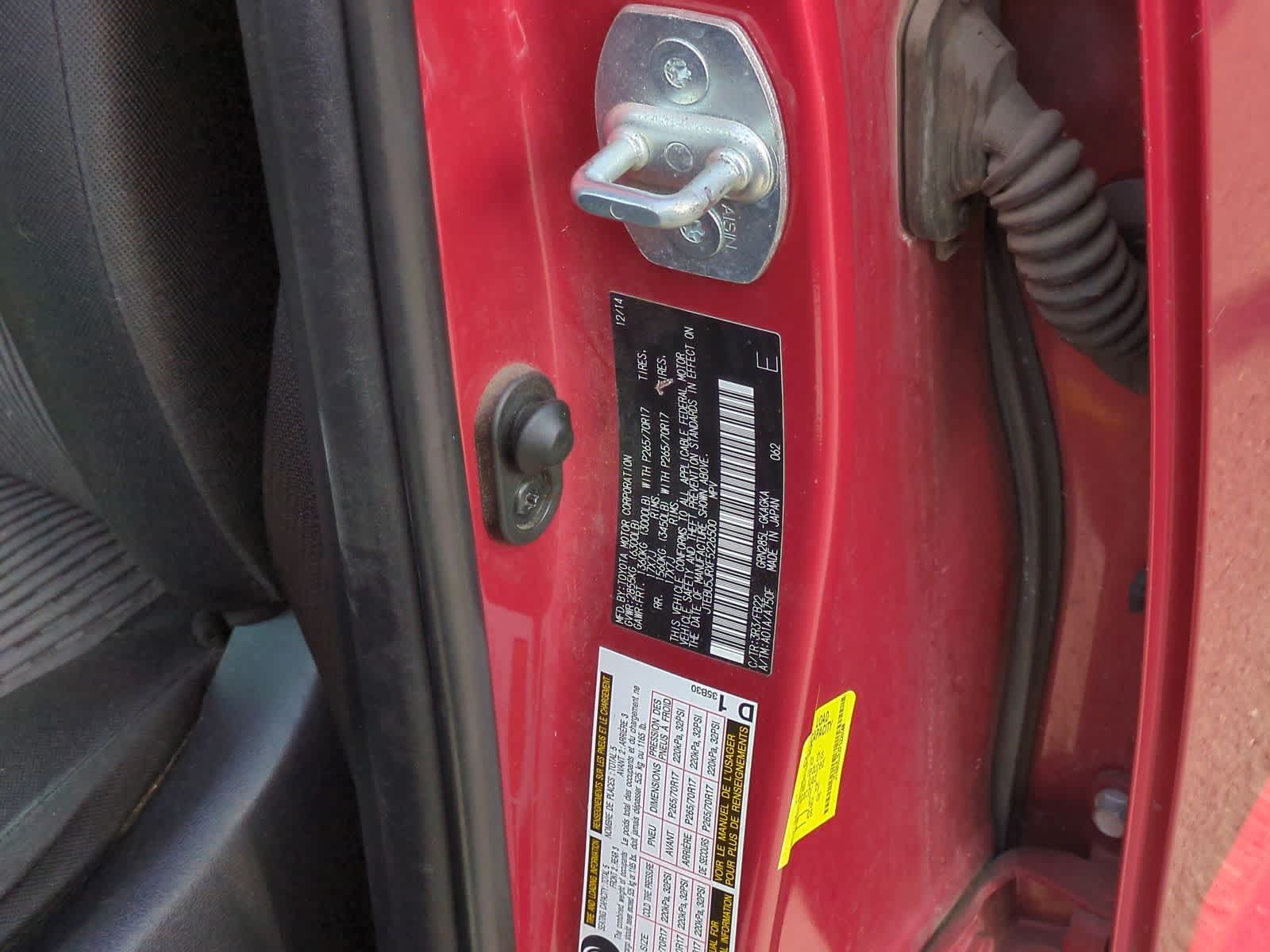 Thumbnail: 2015 Toyota 4Runner - 18