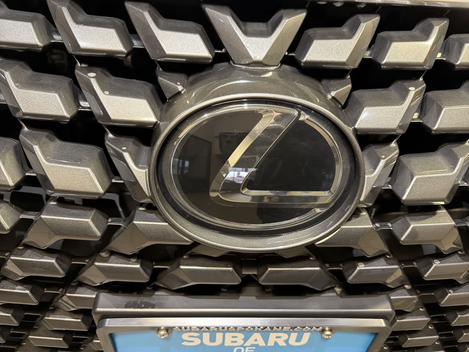 Thumbnail: 2020 Lexus GX - 12