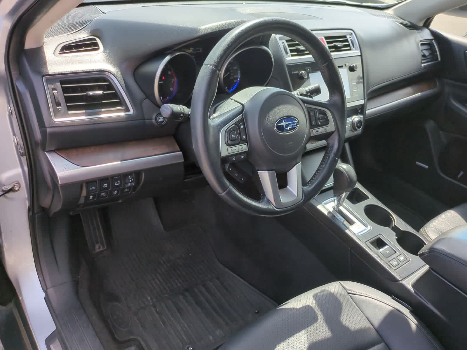 Thumbnail: 2017 Subaru Outback - 10