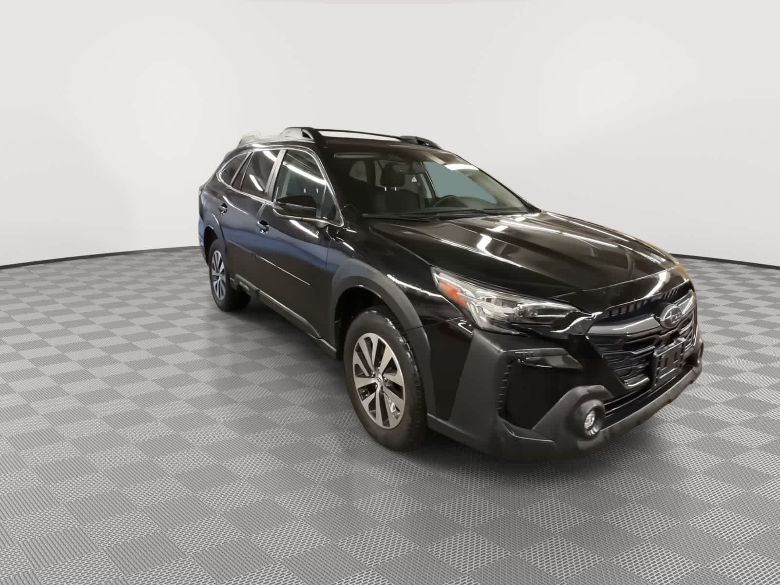 Thumbnail: 2023 Subaru Outback - 2