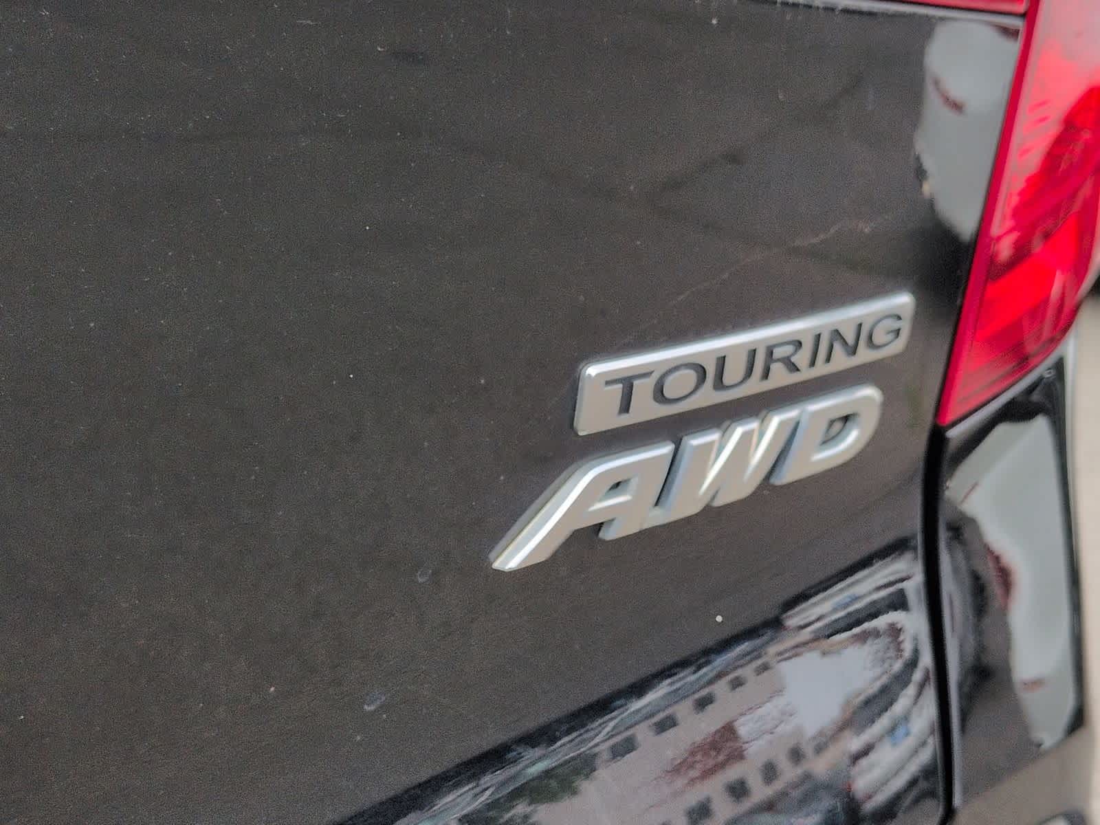 Thumbnail: 2017 Honda Pilot - 13