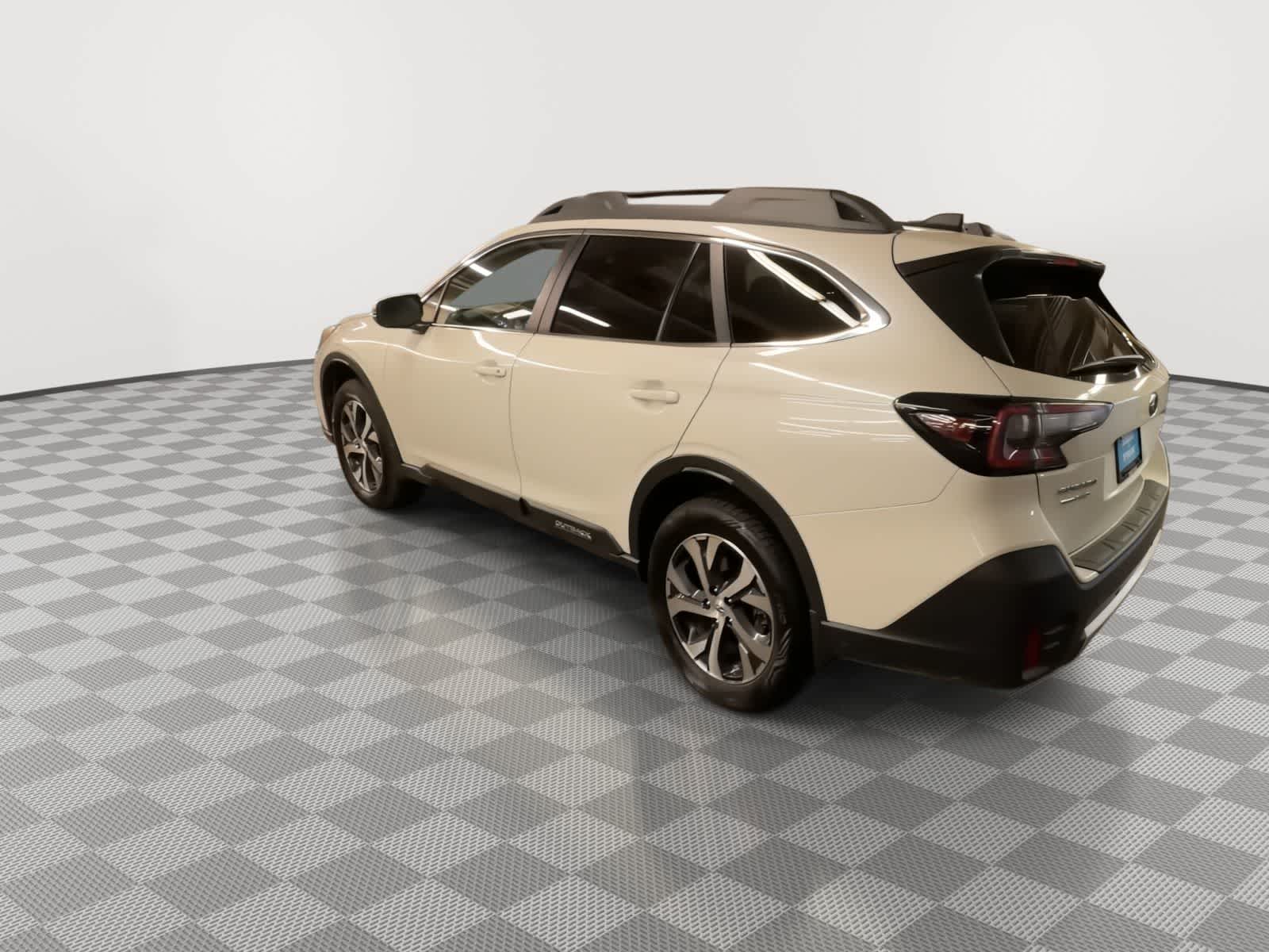 Thumbnail: 2020 Subaru Outback - 6