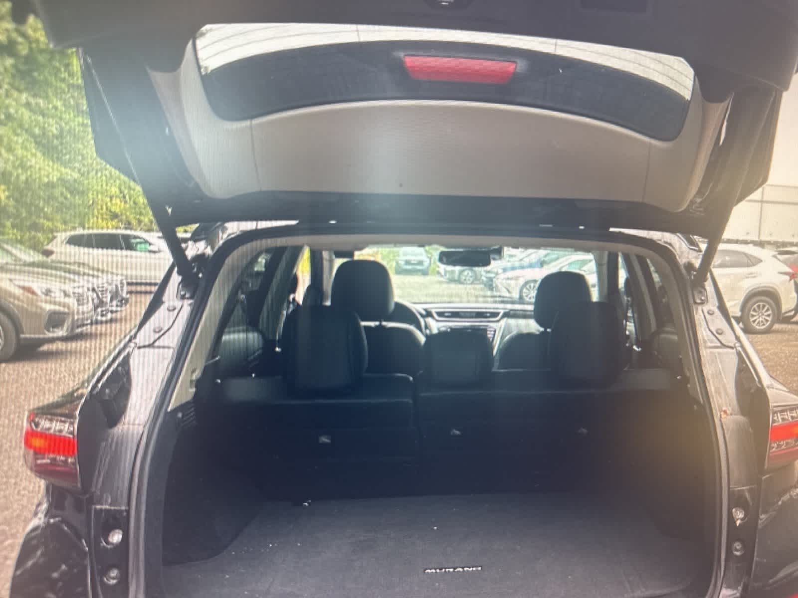 Thumbnail: 2019 Nissan Murano - 23