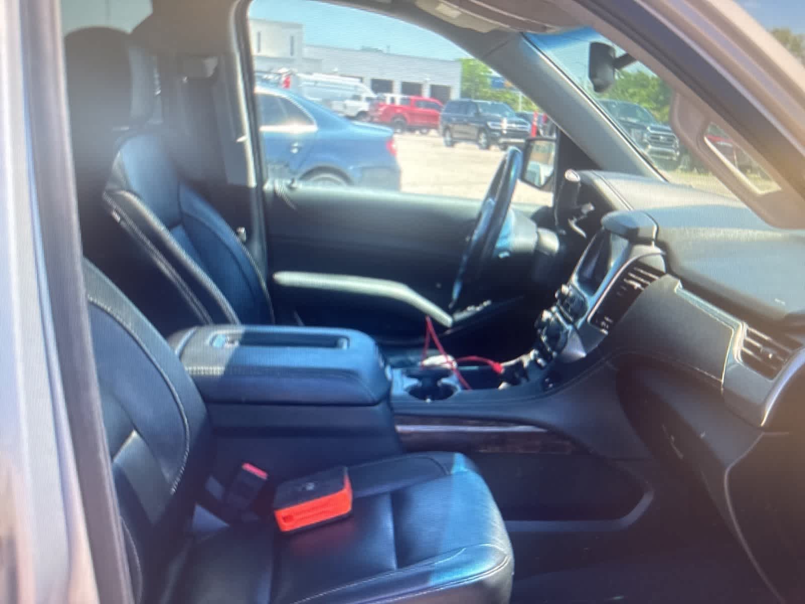 Thumbnail: 2019 Chevrolet Tahoe - 12