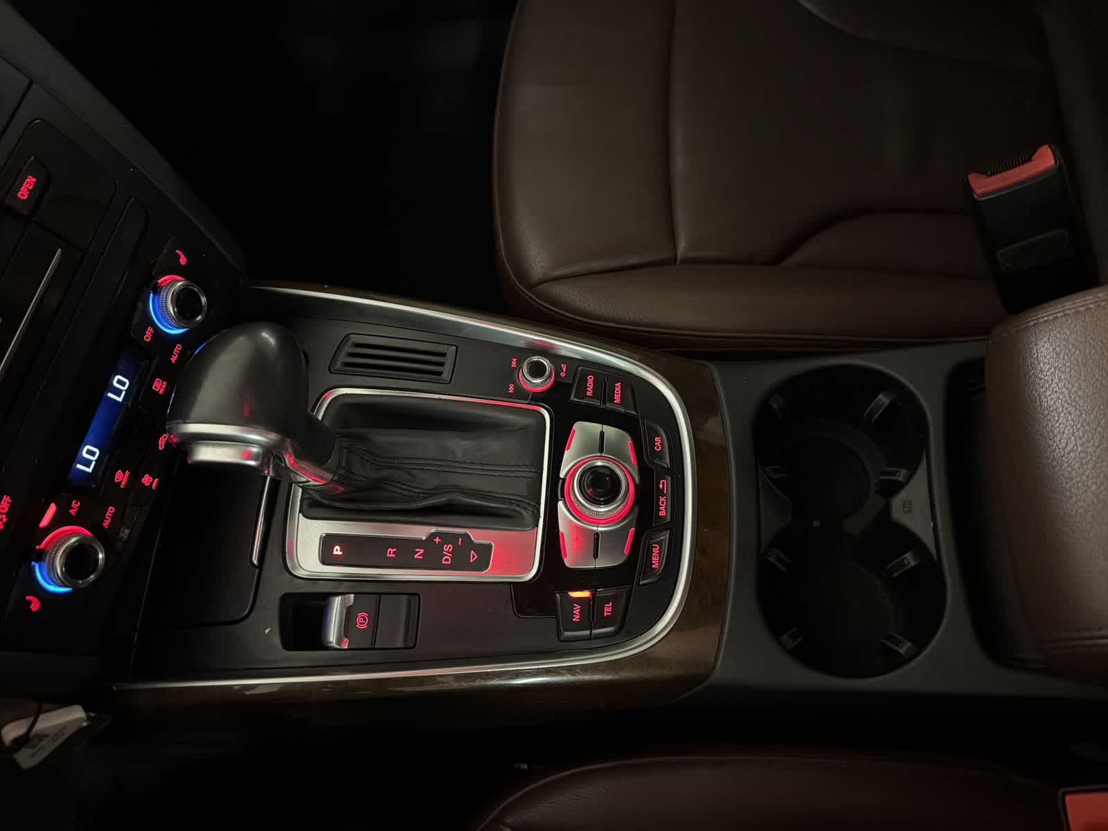 Thumbnail: 2015 Audi Q5 - 27