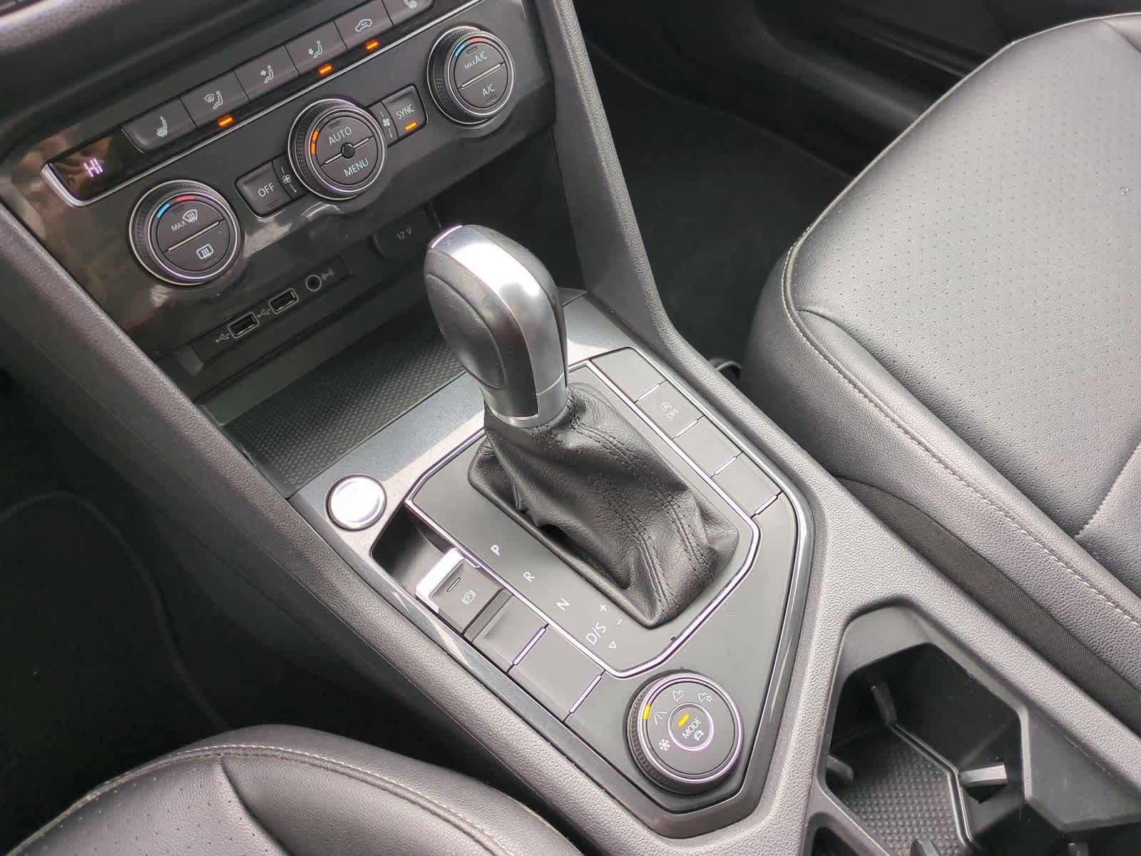 Thumbnail: 2019 Volkswagen Tiguan - 32