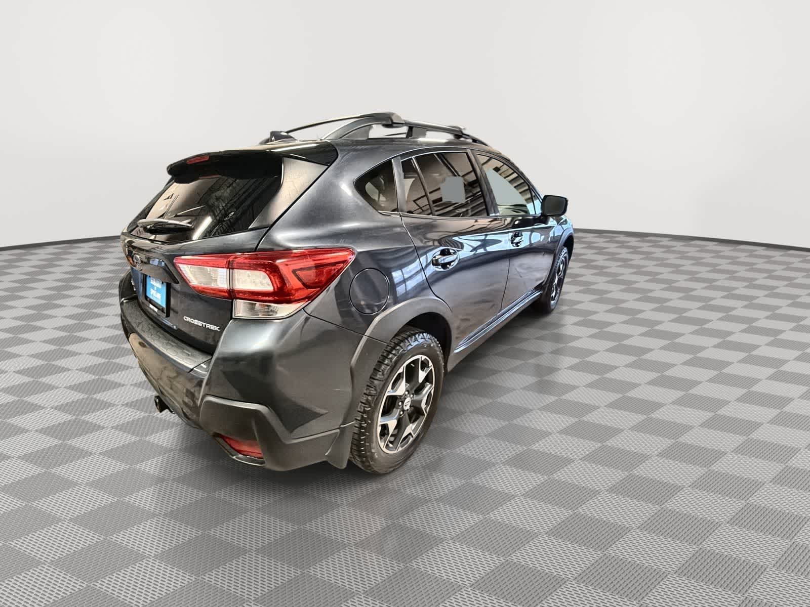 Thumbnail: 2018 Subaru Crosstrek - 8