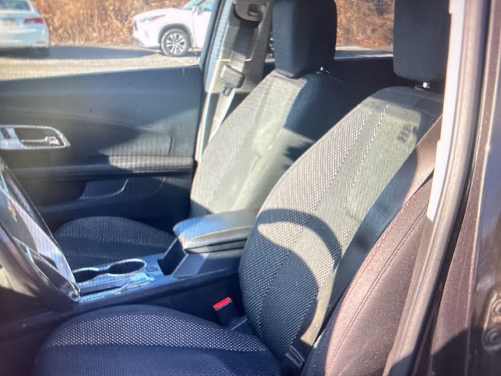 Thumbnail: 2015 Chevrolet Equinox - 11