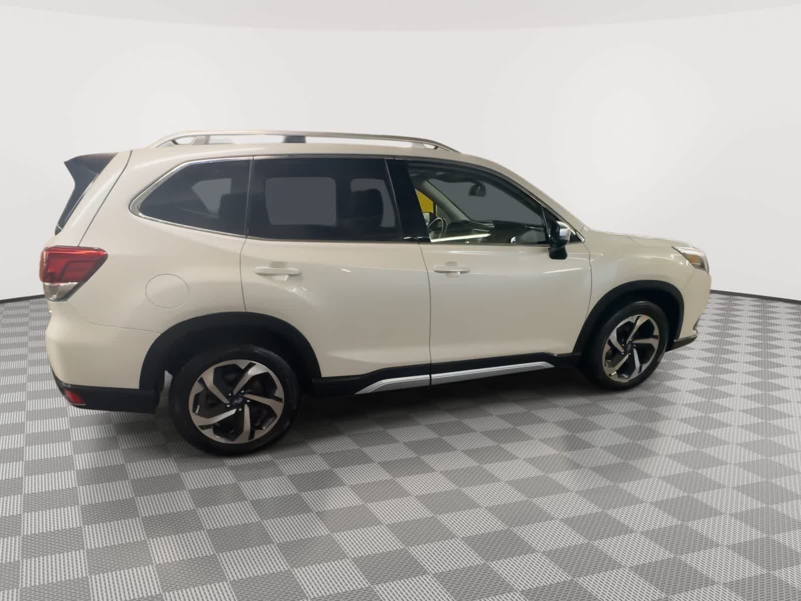 Thumbnail: 2024 Subaru Forester - 9