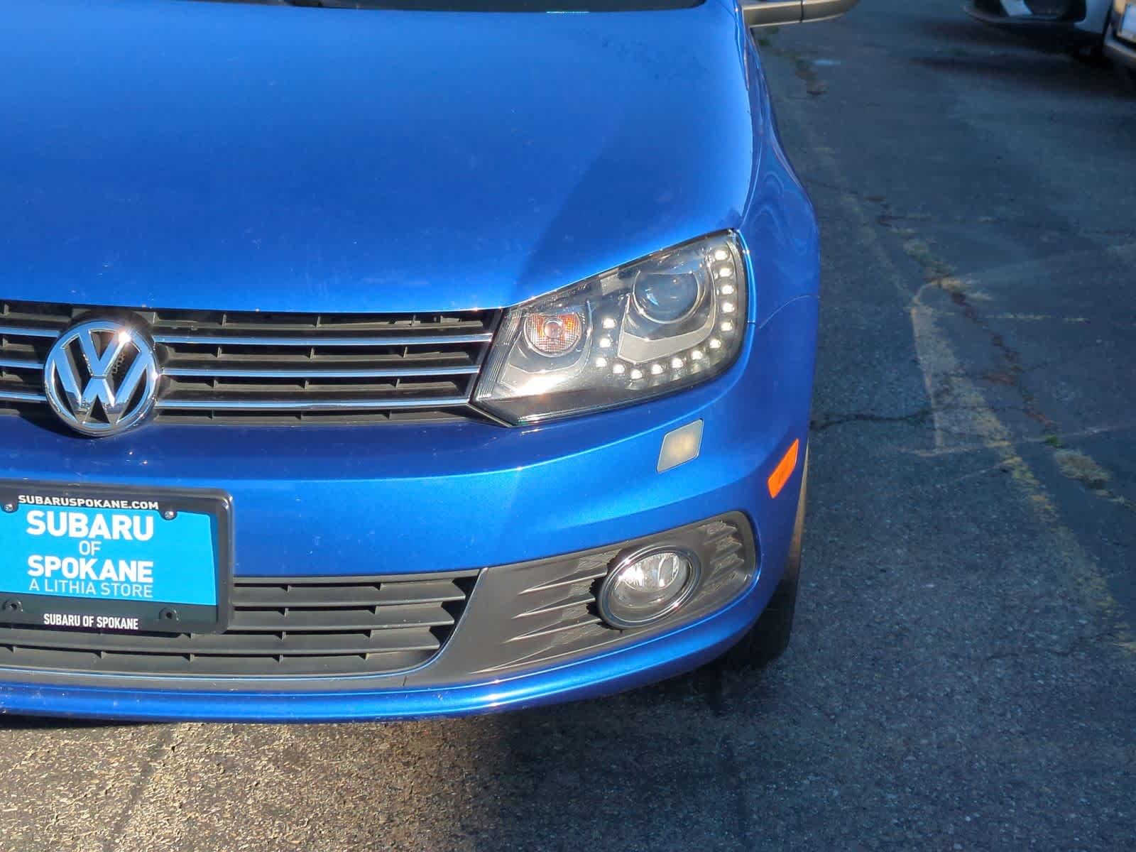 Thumbnail: 2012 Volkswagen Eos - 11