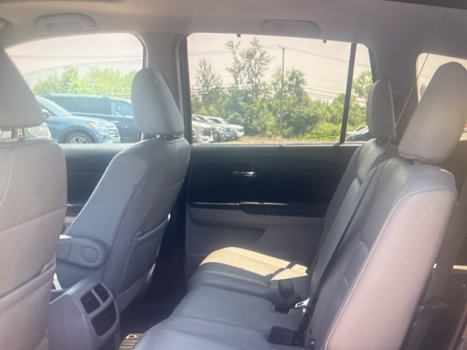 Thumbnail: 2019 Honda Pilot - 12