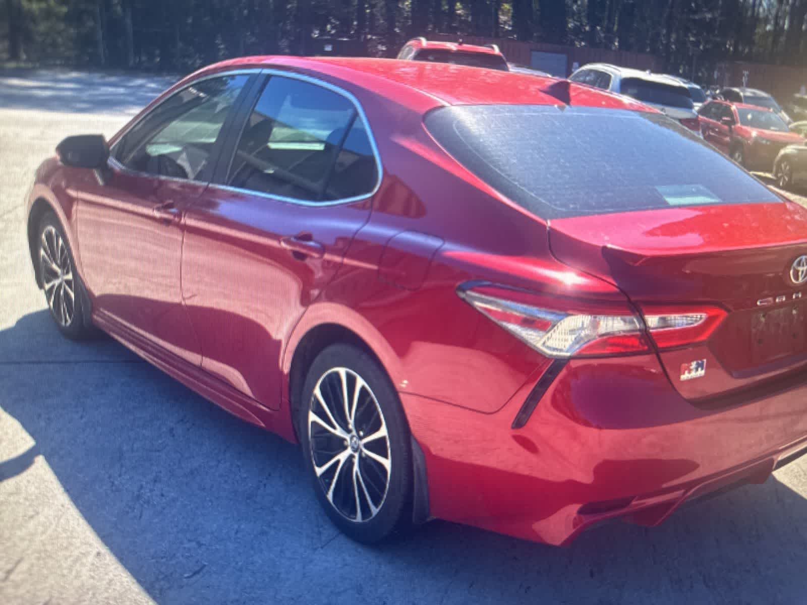 Thumbnail: 2019 Toyota Camry - 3