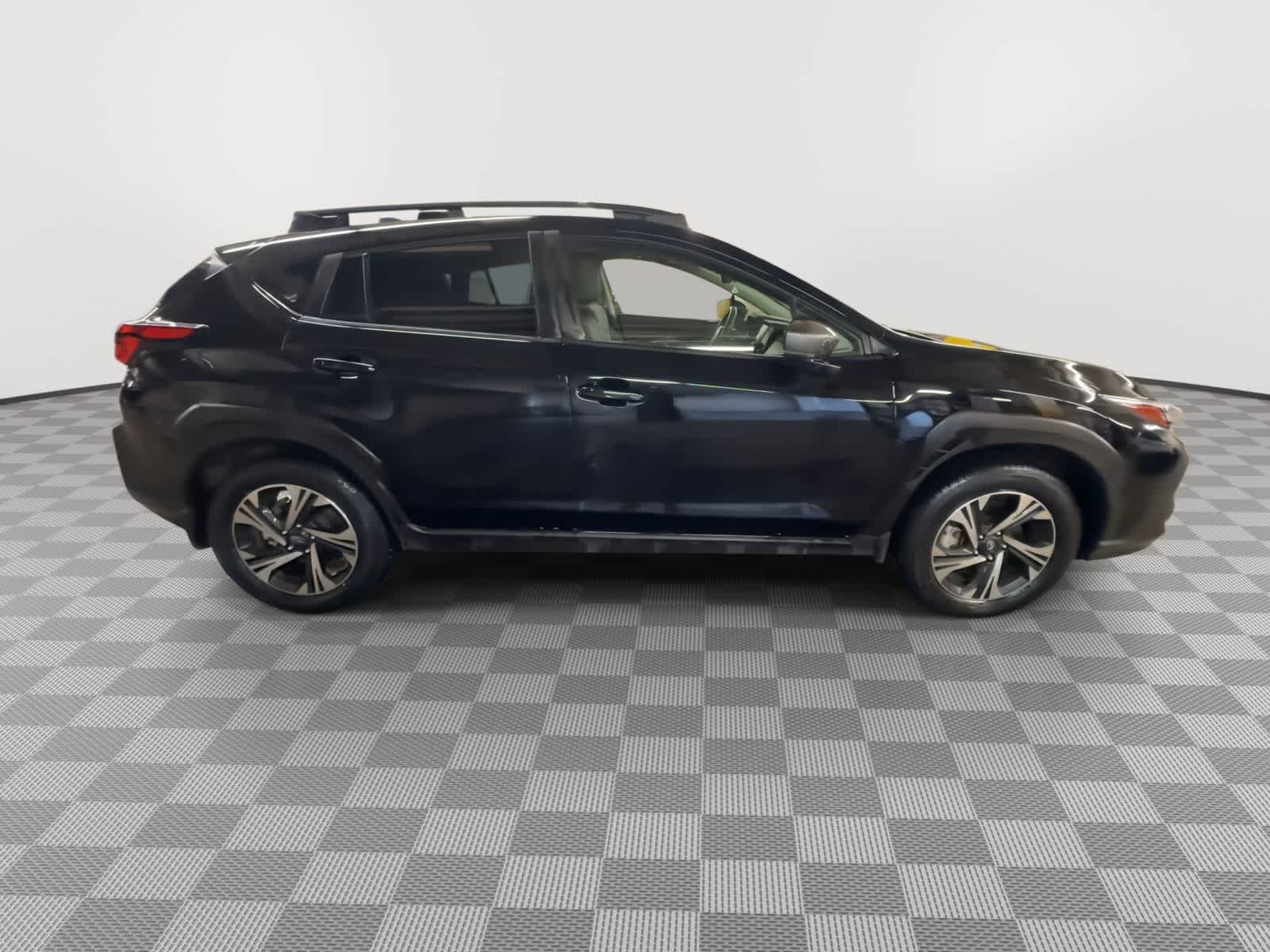 Thumbnail: 2024 Subaru Crosstrek - 10