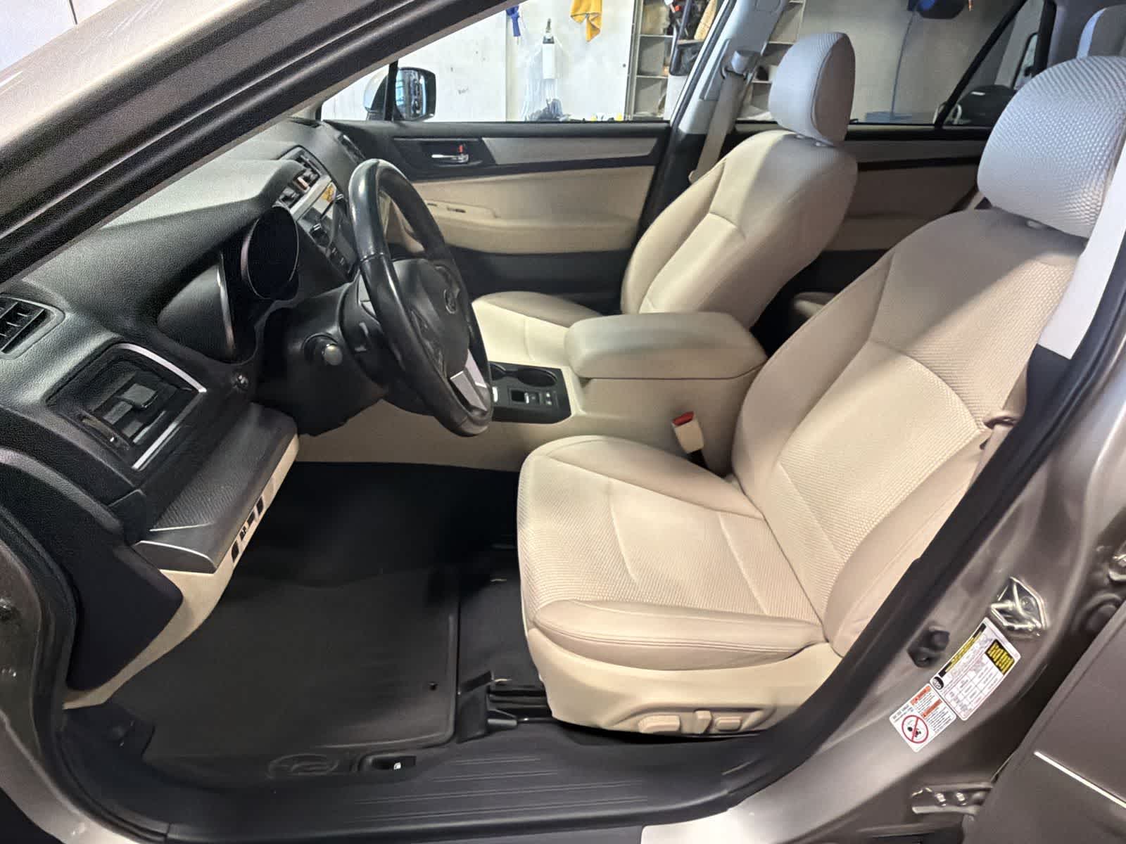Thumbnail: 2016 Subaru Outback - 17
