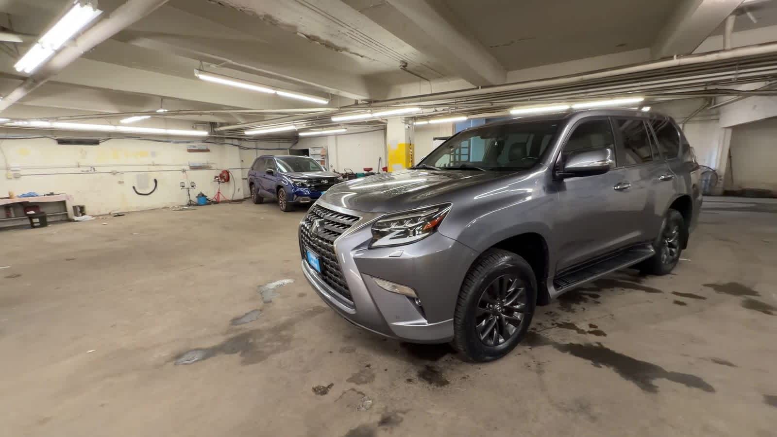Thumbnail: 2020 Lexus GX - 4
