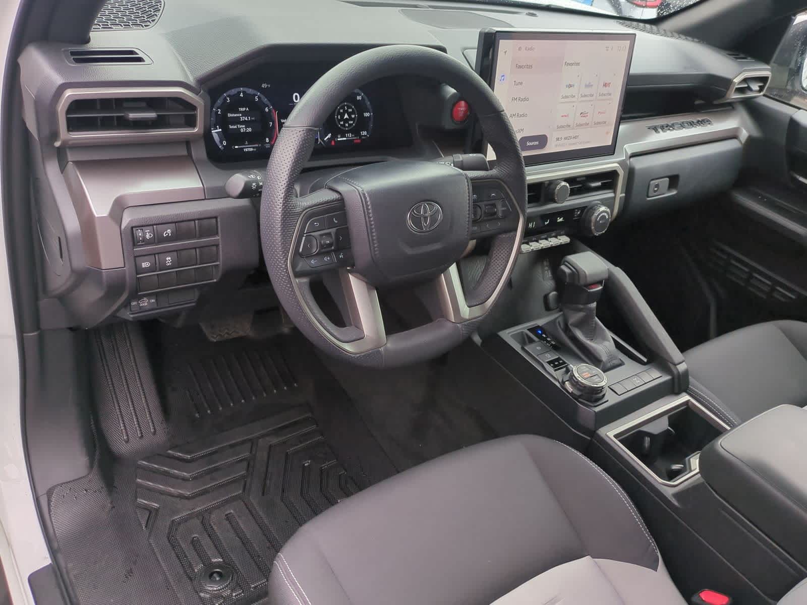 Thumbnail: 2024 Toyota Tacoma - 10