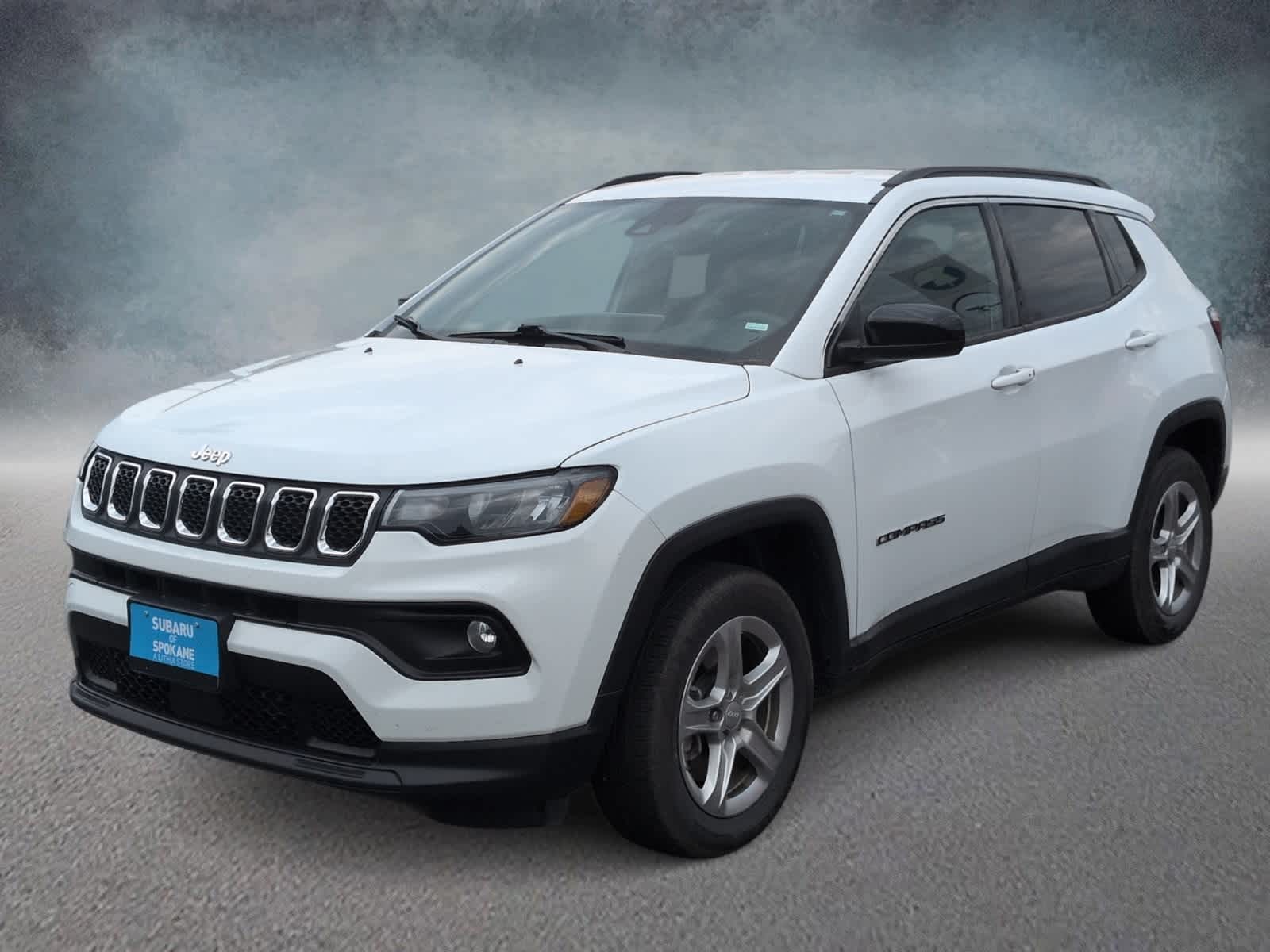 2024 Jeep Compass Latitude photo 3