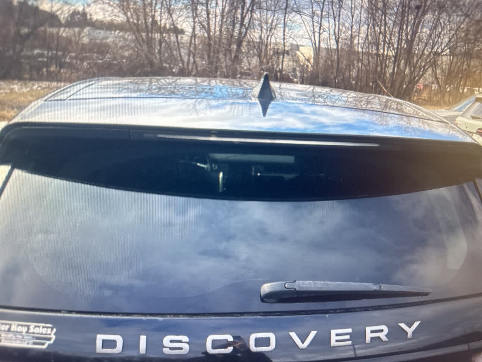 Thumbnail: 2017 Land Rover Discovery Sport - 9