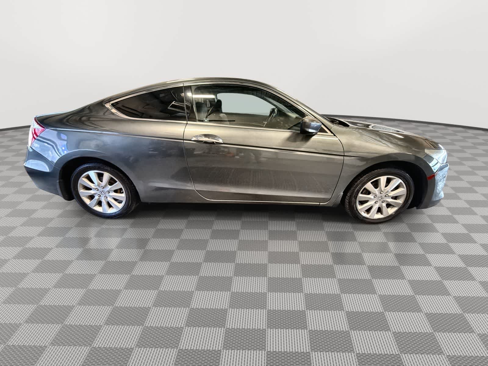 Thumbnail: 2010 Honda Accord - 9