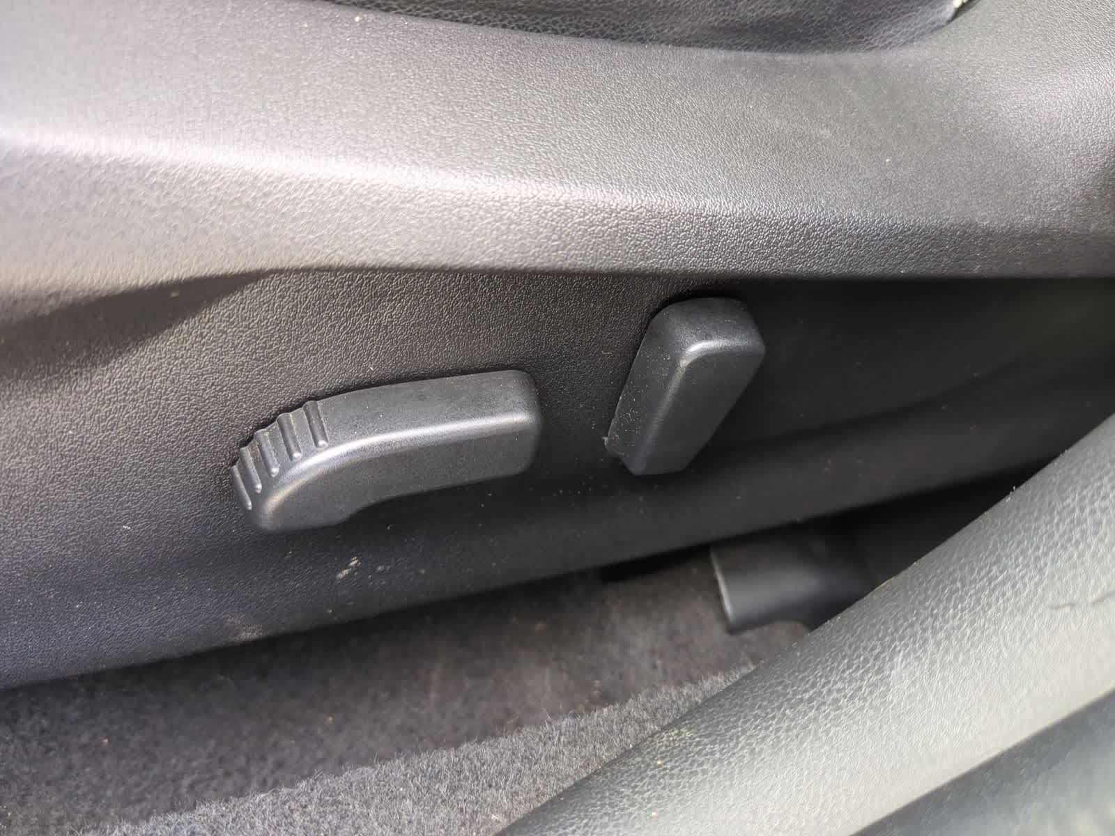 Thumbnail: 2019 Subaru Crosstrek - 18