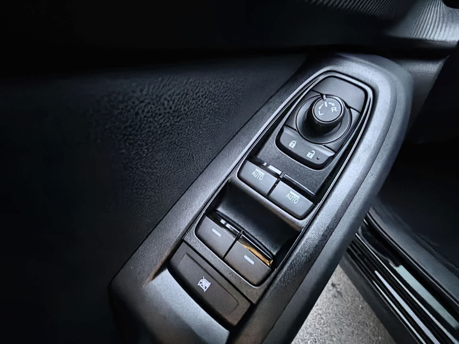 Thumbnail: 2026 Subaru Crosstrek - 18