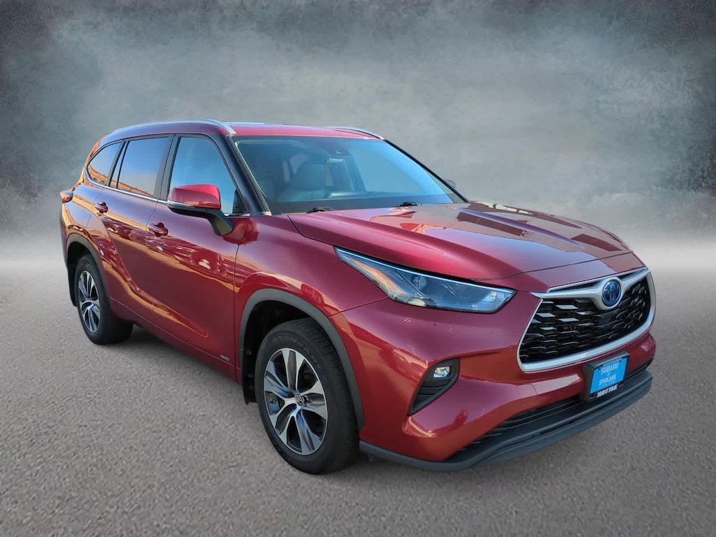Used 2023 Toyota Highlander Hybrid XLE SUV