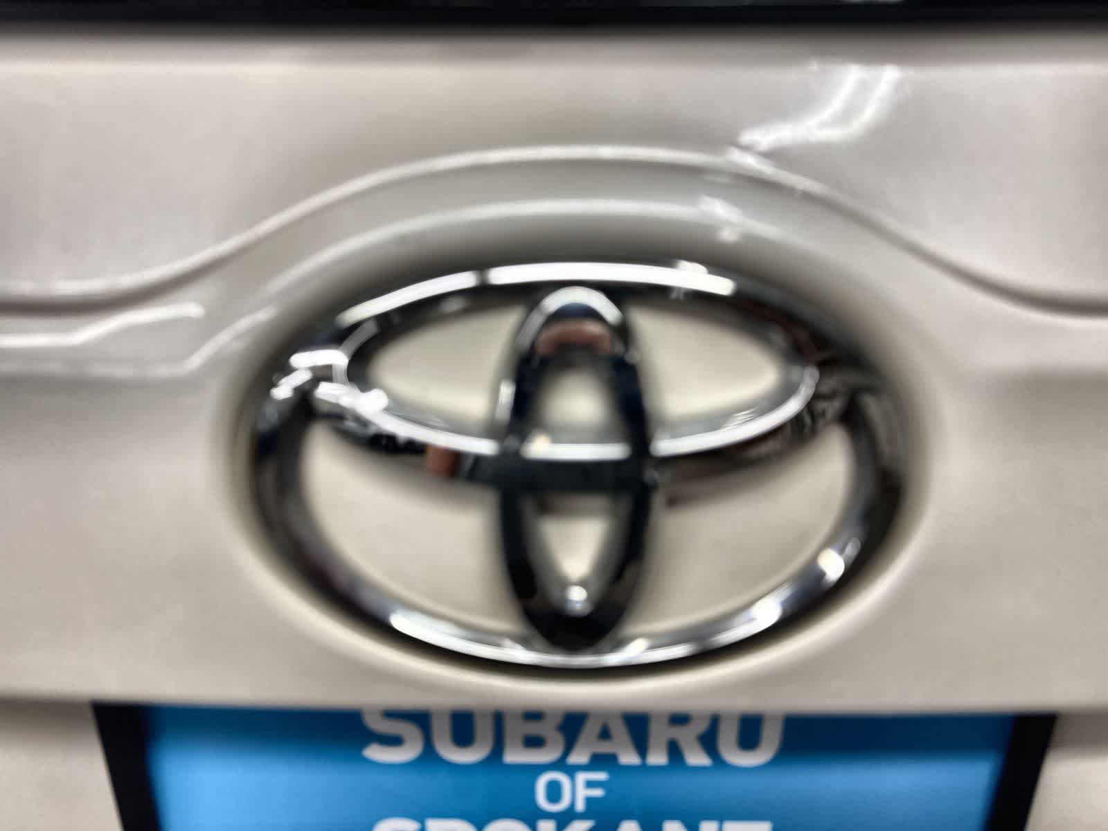 Thumbnail: 2019 Toyota Highlander - 12