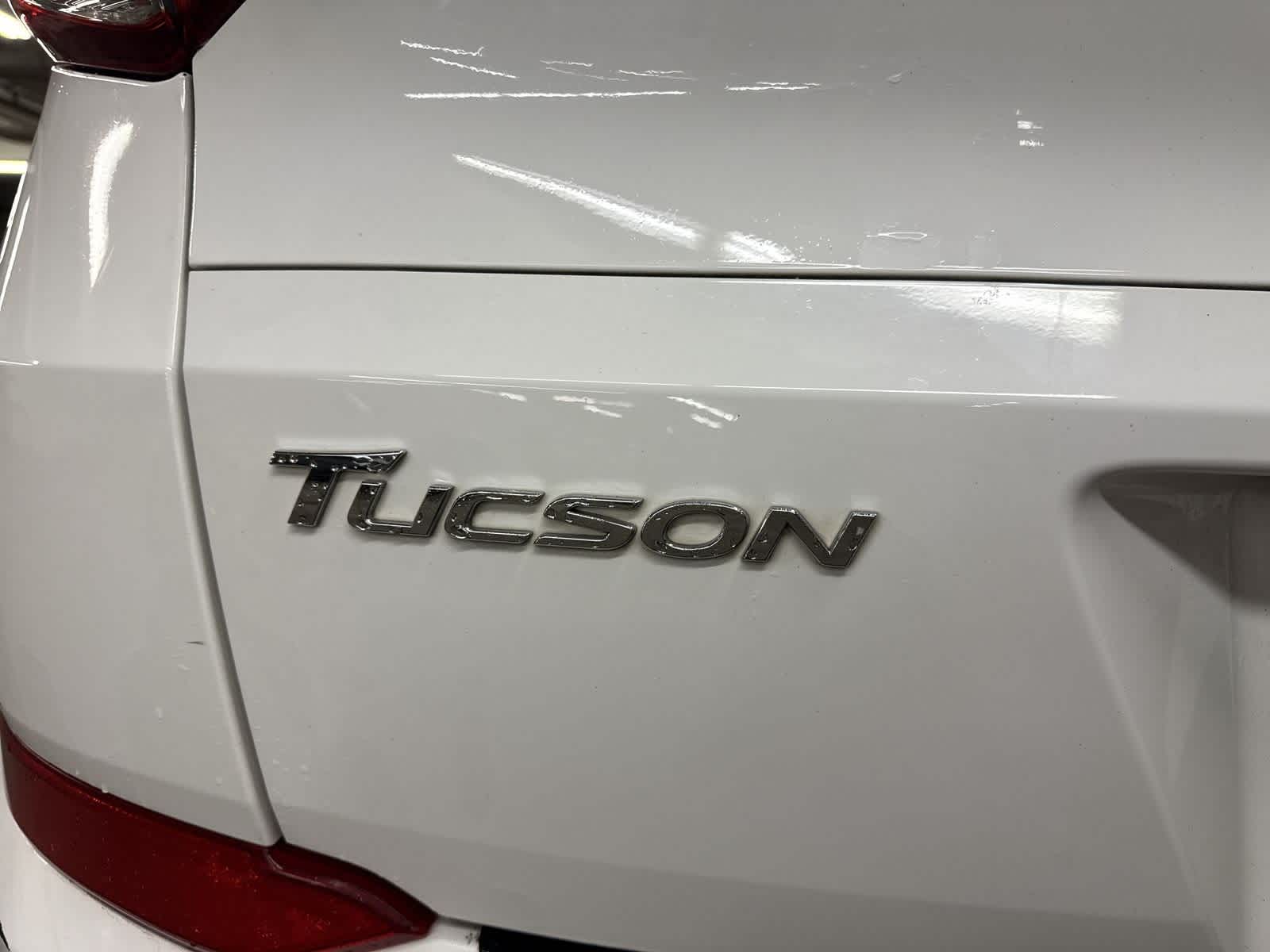 Thumbnail: 2017 Hyundai Tucson - 12