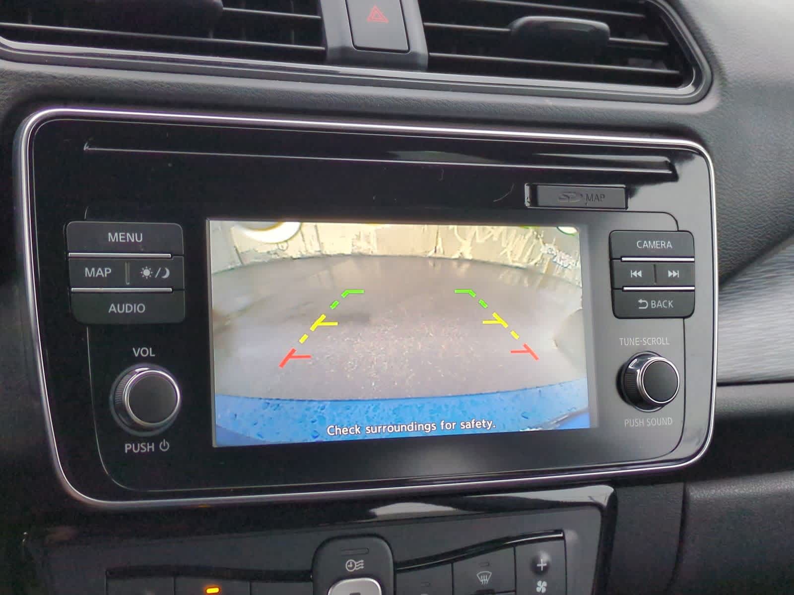 Thumbnail: 2018 Nissan Leaf - 29